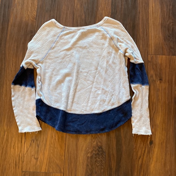 We The Free Waffle - Picture 5 of 5